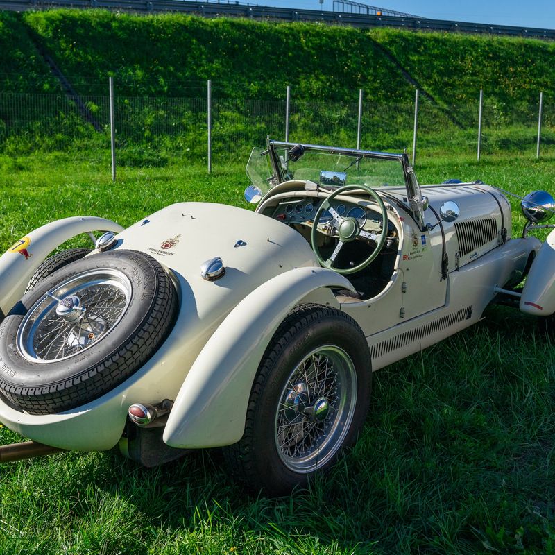 134/135 (in Figoni et Falaschi style)